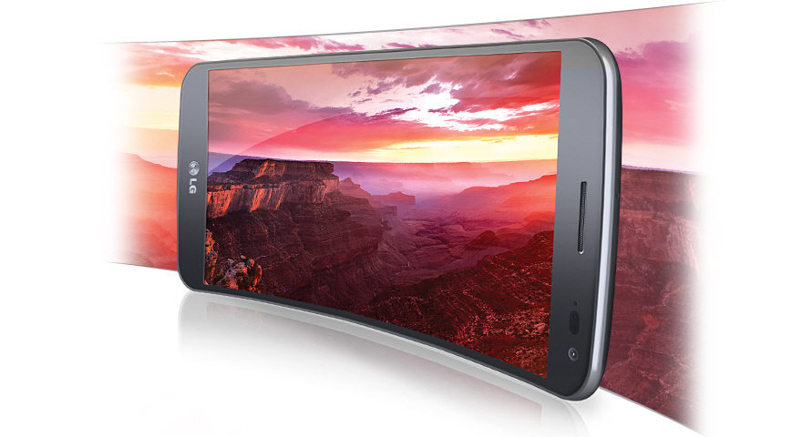 LG залага на G Flex 2 с извит дисплей 