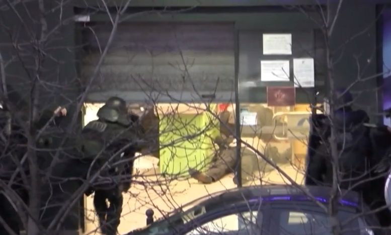 Заснеха на ВИДЕО щурма по терориста в еврейския магазин