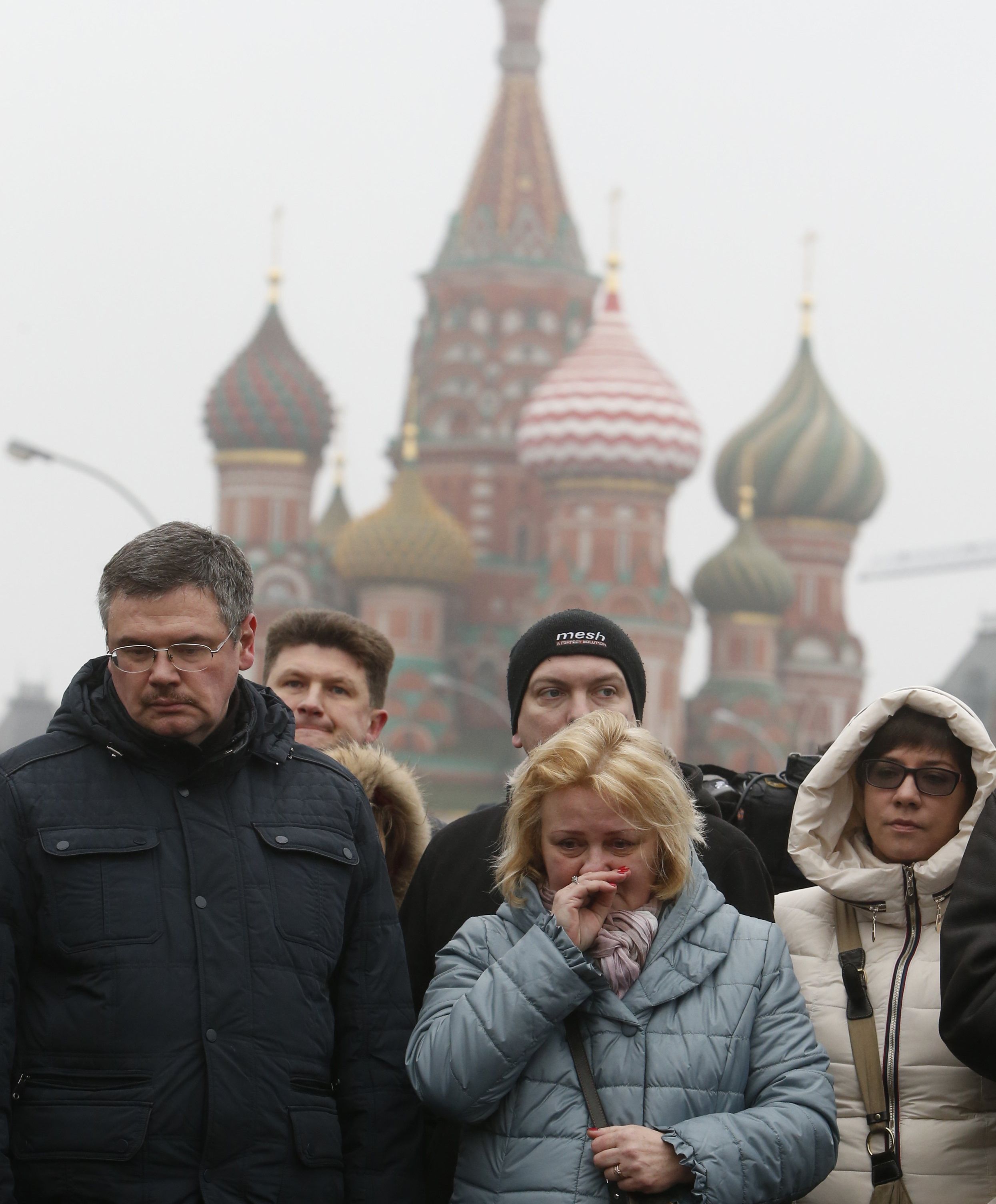 Москва плаче за Борис Немцов (СНИМКИ)