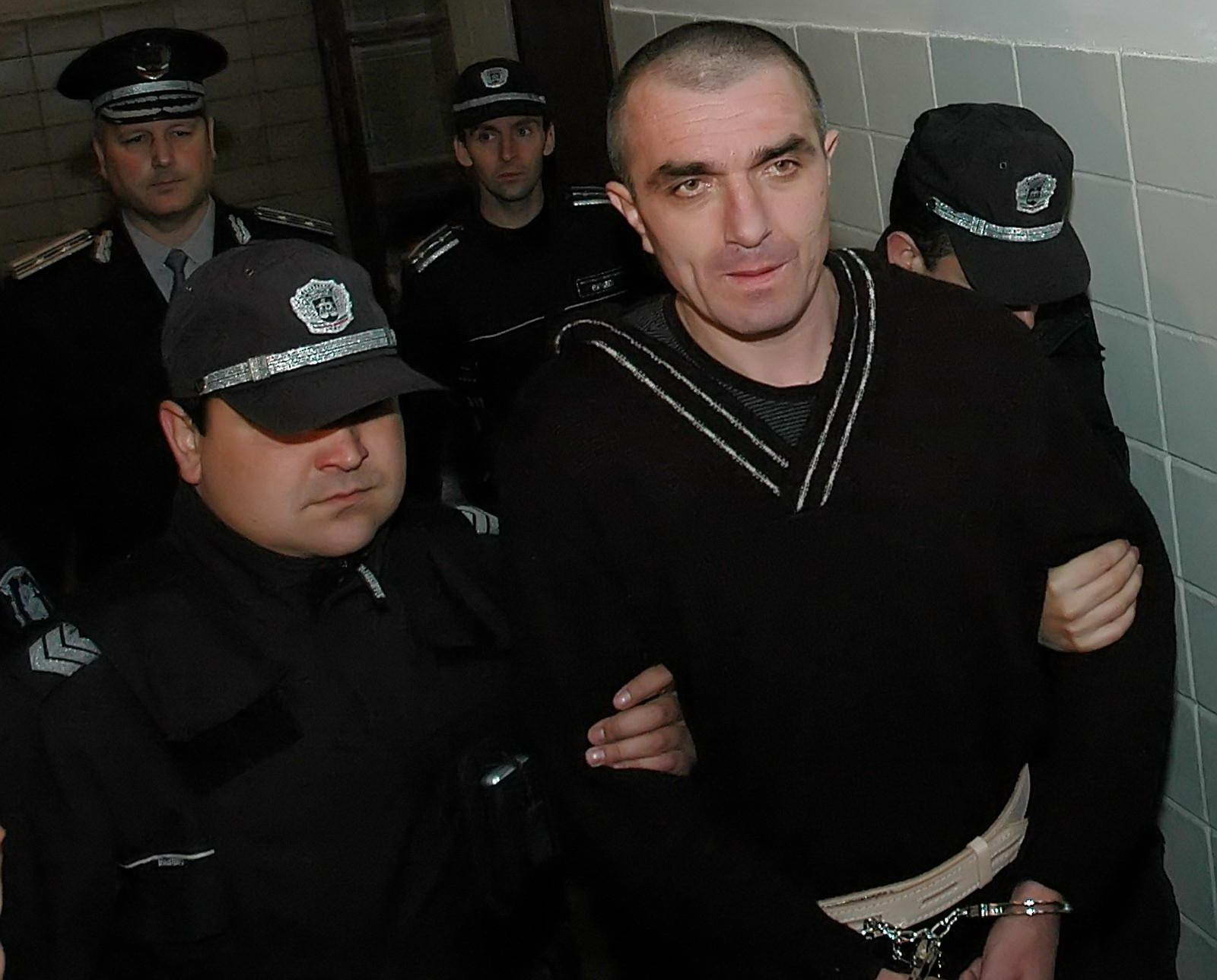 Лъсна скандална криминална схема, свързаха Куйович с Фатик