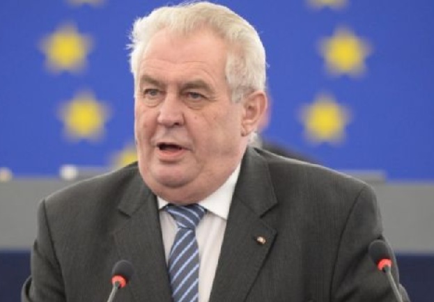 Милош Земан захлопна вратата на президентския дворец за посланика на САЩ