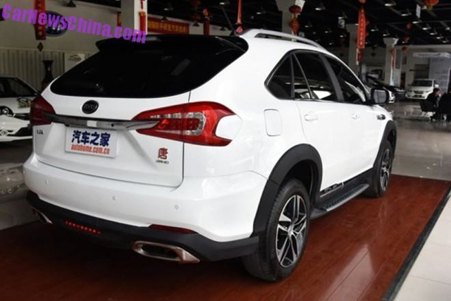 Китайско SUV с 505 к.с. за 44 000 евро (ВИДЕО)