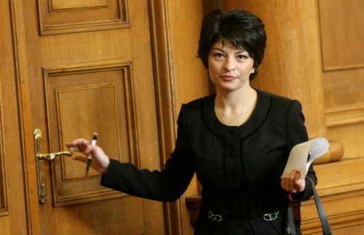 Десислава Атанасова: Поклон пред стражите на словото и духовността