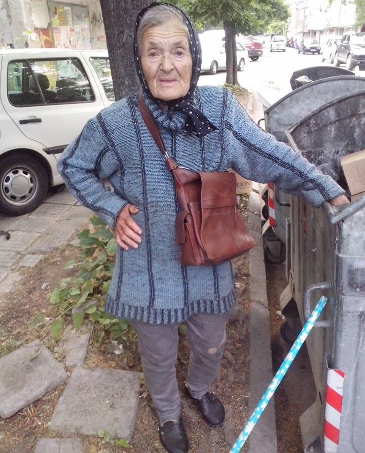 Трогателната благодарност на една изстрадала старица: Ще кажа на Господ, че си ми помогнал