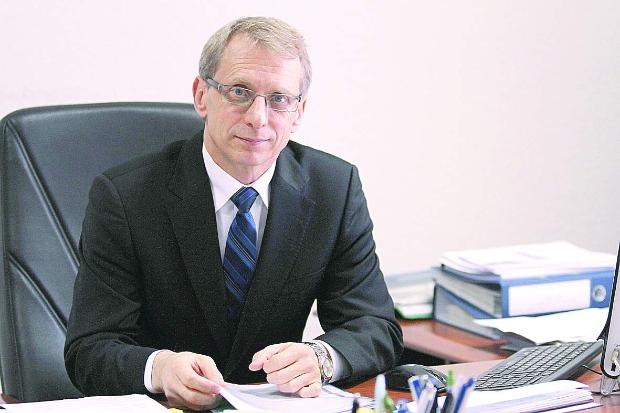 Каролев за Денков: Той си каза в едно интервю, че е от кръга „Капитал"