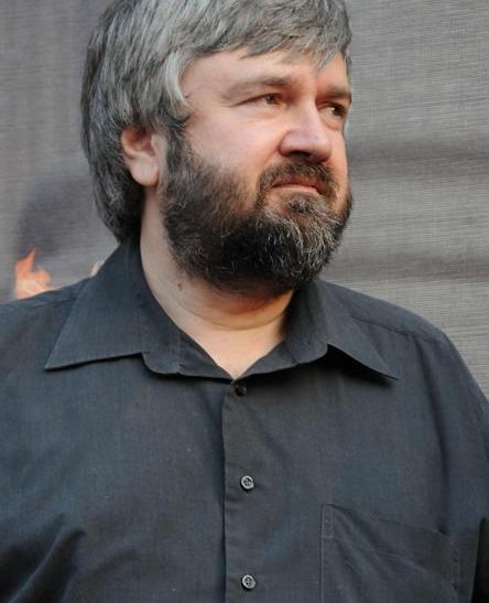 Ние сме на прага на Трета световна война, благодарение на някакви маниаци, обяви Теди Москов