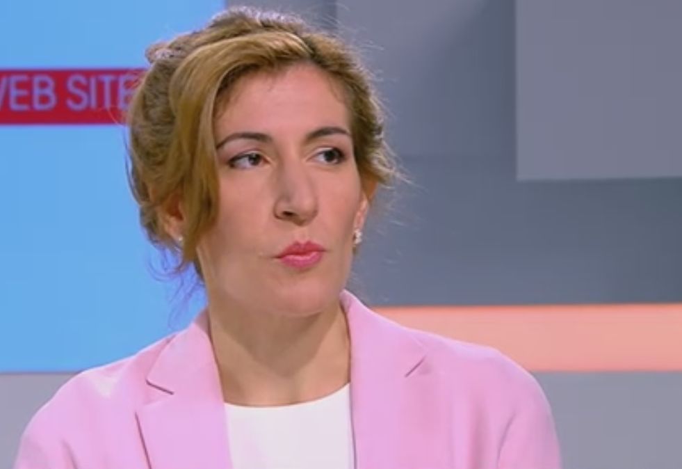 Министърът в оставка Ангелкова обясни кога трябва да се проведат процедурите за концесии на плажовете!