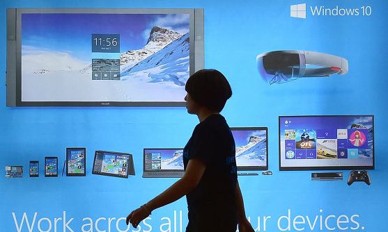 Експерти: Windows 10 шпионира ползвателите си