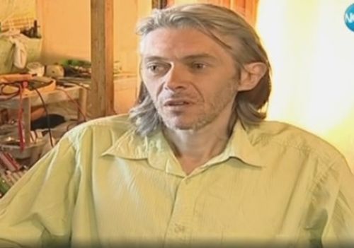 Богат българин заряза лъскавия си живот в Канада, за да помага на закъсали нашенци (ВИДЕО)