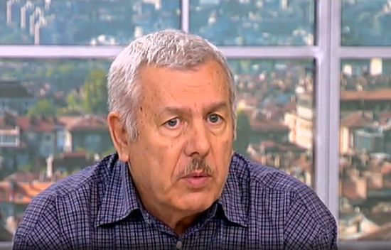 Доцент Атанас Щерев: Даването на помощи за раждане е престъпна политика