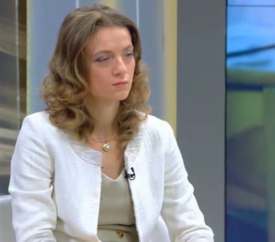 Милена Дамянова: Принципът парите следват ученика не важи за деца, които учат в чужбина
