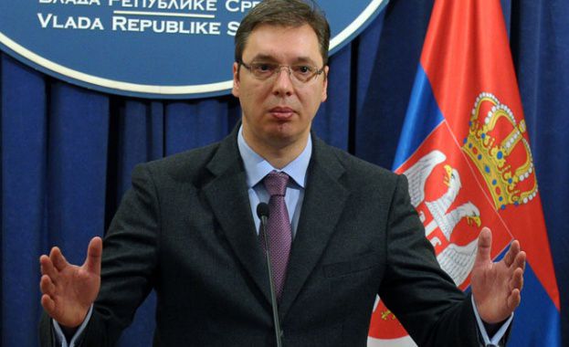 Борисов се чу с Вучич за бежанците