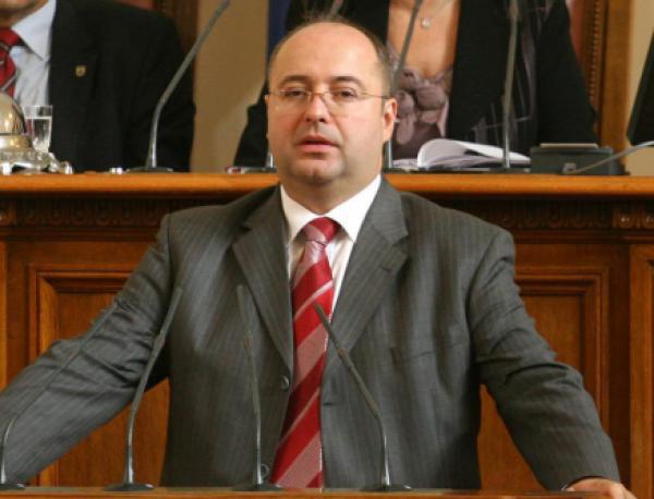 Пак отрязаха ДПС за агитацията на майчин език