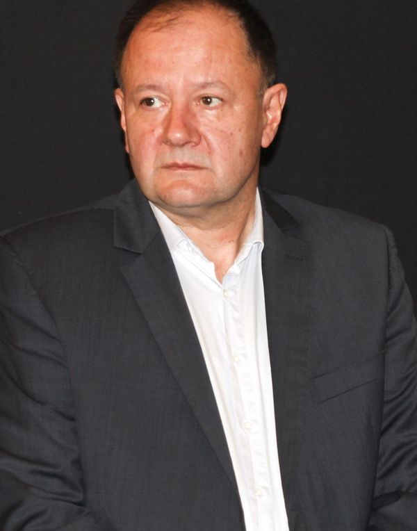 Михаил Миков: Националният интерес на България е несъвместим с въвличането й в конфликти