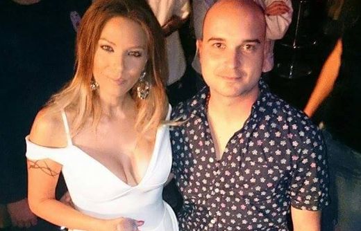 Емилия си застраховала силиконките за колосалните 150 бона