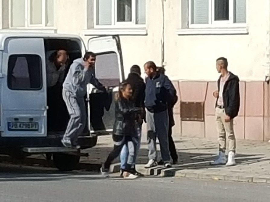 Сигнал до БЛИЦ: Контролиран вот тече в Карлово