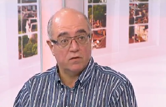 Социологът Кънчо Стойчев за войната БСП срещу ГЕРБ: Управление ден за ден или смяна на системата?