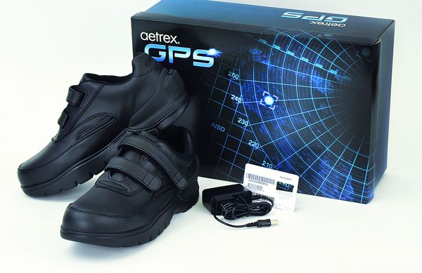Японци направиха обувки с GPS
