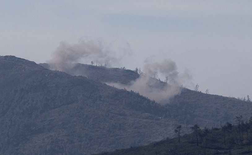 Русия мъсти за сваления Су-24 с въздушни удари по бърлогите на туркмените (ВИДЕО)