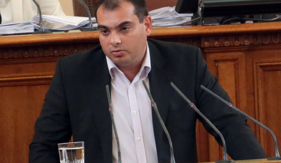 От БСП издадоха с коя формула ще бракуват отново Слави и Петков