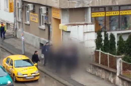 Шокиращо ВИДЕО показа последните секунди от живота на пребития Теодор от Враца