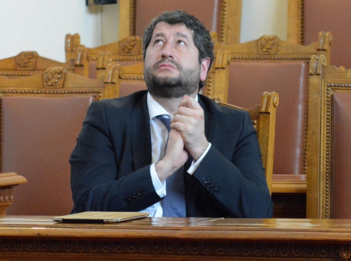 "Протестна мрежа" става партия, Христо Иванов я оглавява