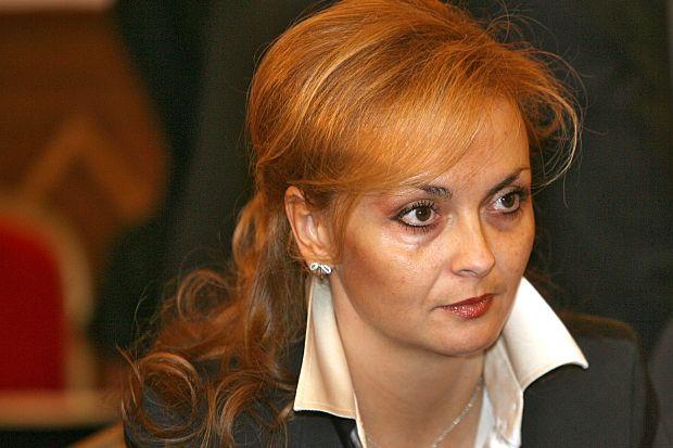 Поли Карастоянова вече не е зам.-председател на парламентарната група на ПФ