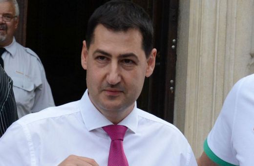 Ексклузивно и първо в БЛИЦ: Запалиха колата на съпругата на пловдивския кмет!