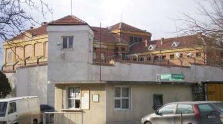 Репортаж в БЛИЦ: Варненският затвор става 3 звезди!