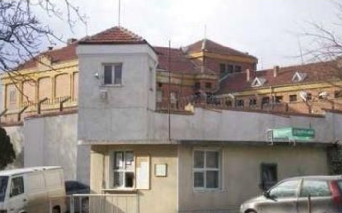 Репортаж в БЛИЦ: Варненският затвор става 3 звезди!