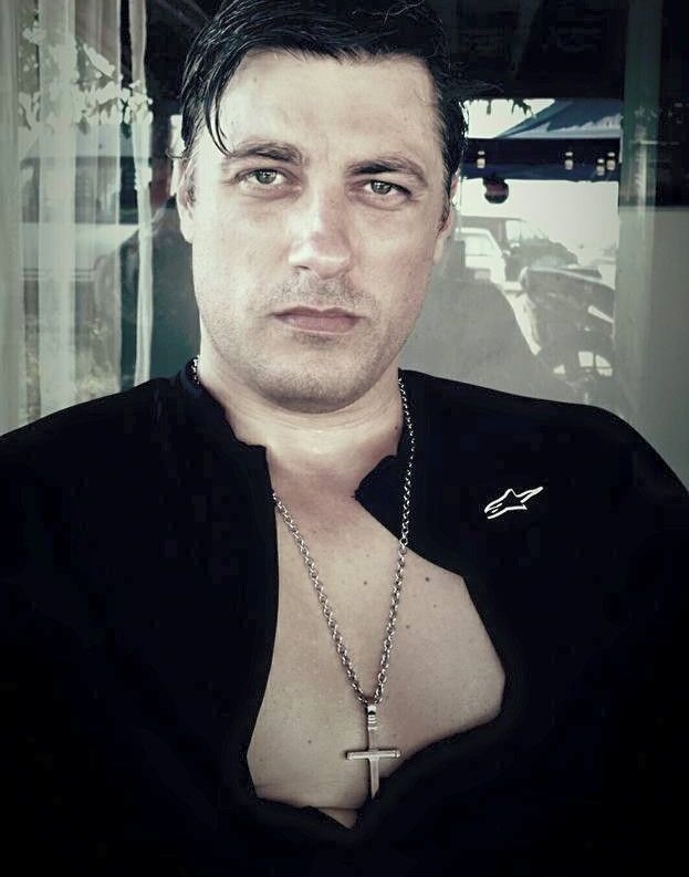 Владо Карамазов: В Народния се научих на дисциплина
