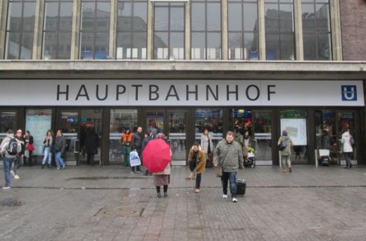 И гурбетчиите в Германия скочиха срещу бежанците 