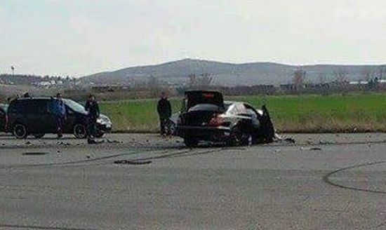 С два трупа в черно БМВ завърши нелегална гонка на летище "Бършен" (СНИМКИ)