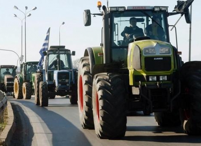 Извънредно! Гърците затварят Промахон заради българи-хулигани