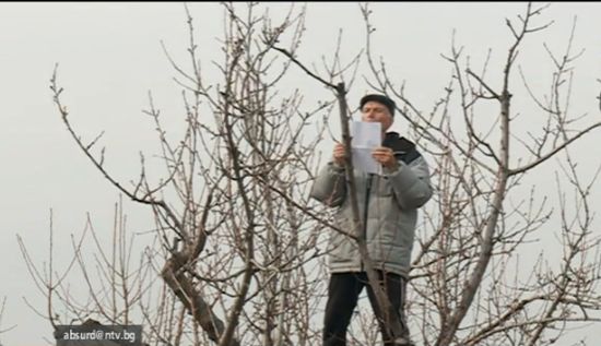 Пенсионер от Пазарджик се готви за рекорд - 1000 коремни преси  
