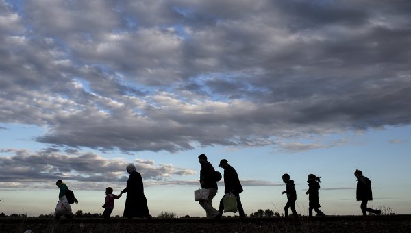 Европол: Хиляди калени в боеве опитни терористи се върнаха в Европа 