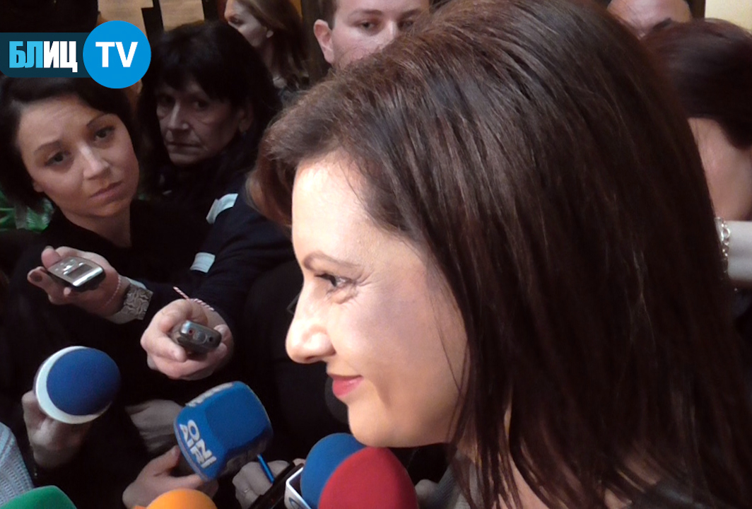 Даниела Дариткова пред БЛИЦ TV: Подкрепяме екипа на Министерството на здравеопазването