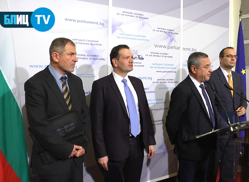 БЛИЦ TV: Патриоти и националисти искат задължително гласуване