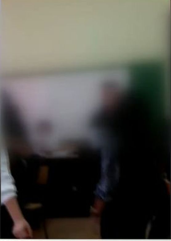 Ученици друсат гюбеци в час по география (ВИДЕО)