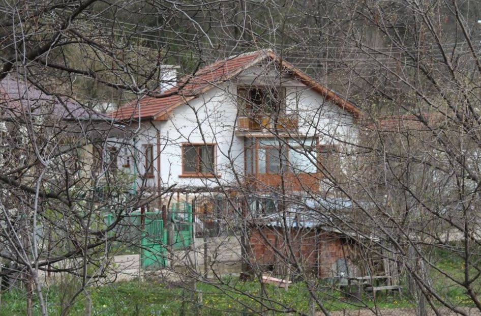 От безизходица! Мъж се гръмна, за да се отърве от мъките 
