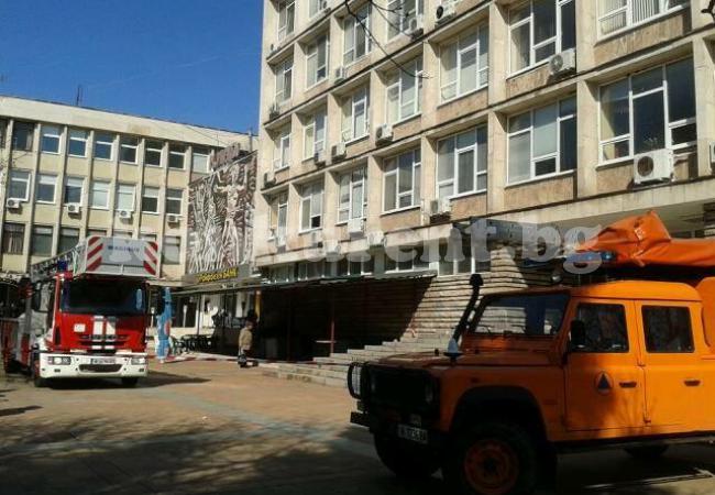 Отцепиха центъра на Монтана