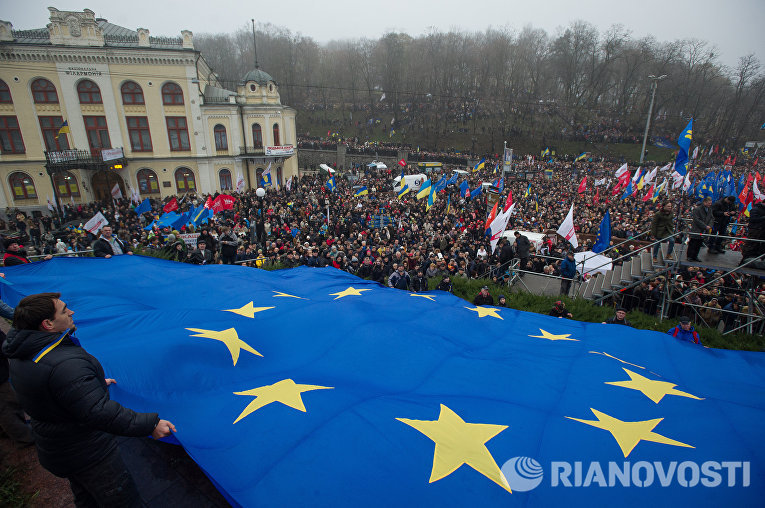 Медии: Украинската промишленост неизбежно ще рухне заради блокадата на Донбас    