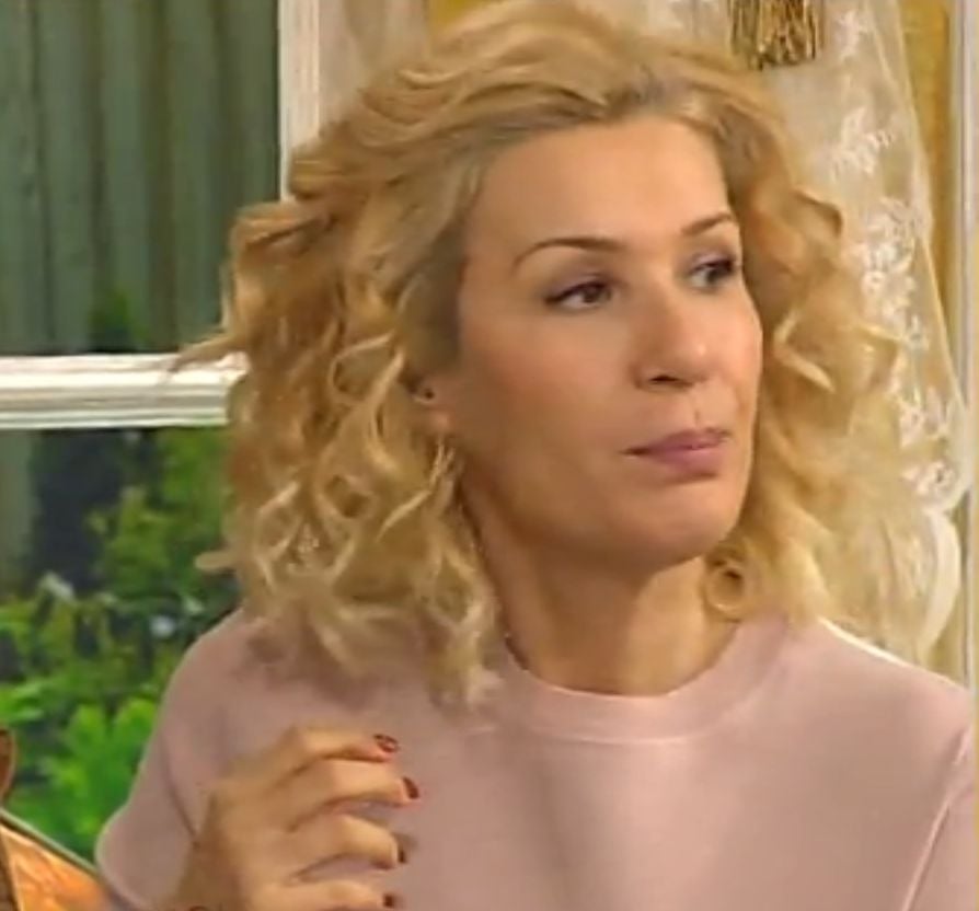 Вуду куклата на Деси Цонева вгорчи живота на Гала! 