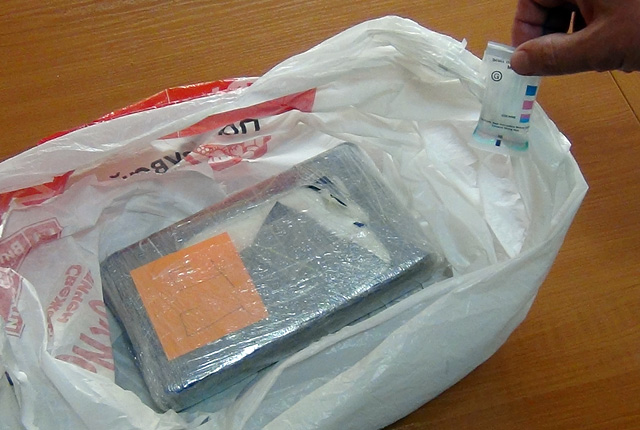 Ударът на ГДБОП! При акцията на Околовръстното е спипан килограм кокаин, оценен на 400 хил. лева (СНИМКИ/ВИДЕО)