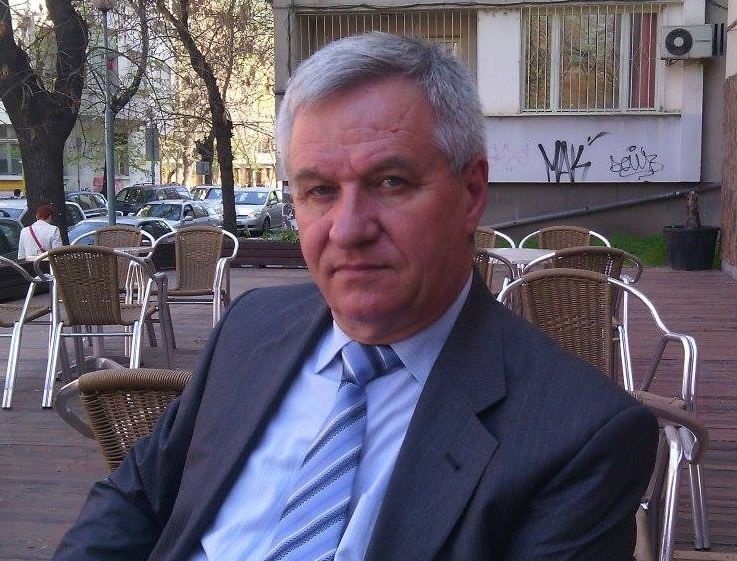 Адвокатът на обвинената в убийство Иванка: Болногледачка управлява милионите на Ройдови