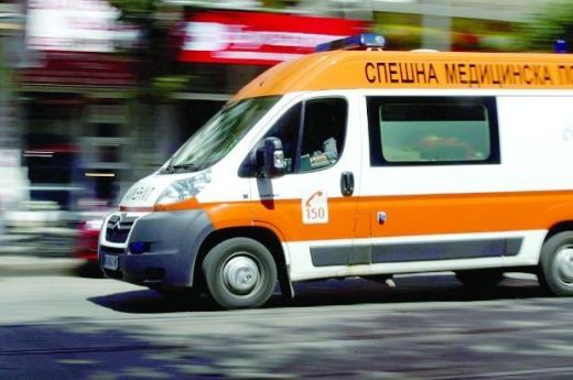Сигнал до БЛИЦ: Линейки хвърчат към Казичене заради тежка катастрофа