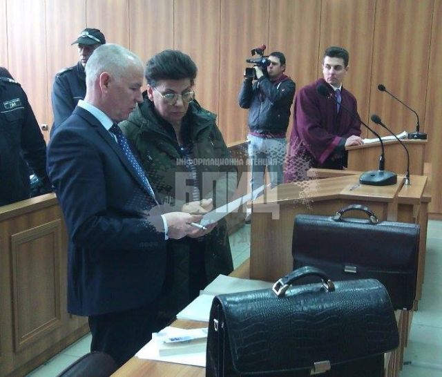 Само в БЛИЦ: Иванка Ройдова изпадна в страшен стрес, отказва да вижда хора