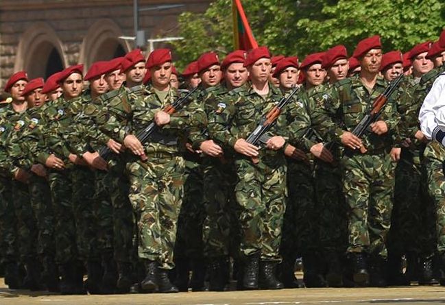 300 военни се включиха в охраната на границата с Гърция и Турция