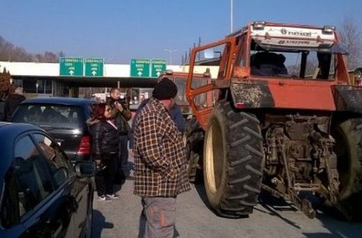 Отбой за блокадата на гръцката граница