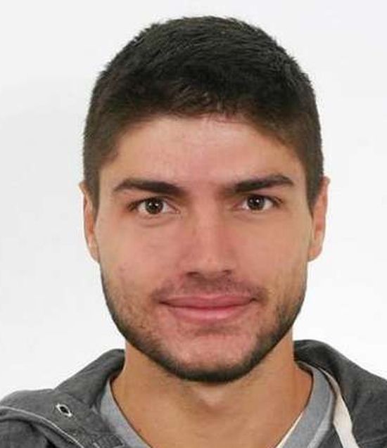 Пламен изчезна внезапно, сестра му го търси навсякъде, камера го заснела... 